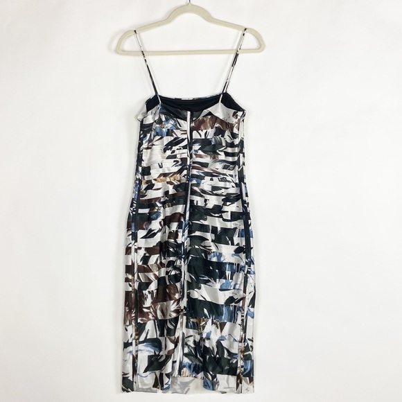 JS Collections Tiered Bandage Abstract Print Crepe Spaghetti Strap Sheath Dress - Picture 3 of 16